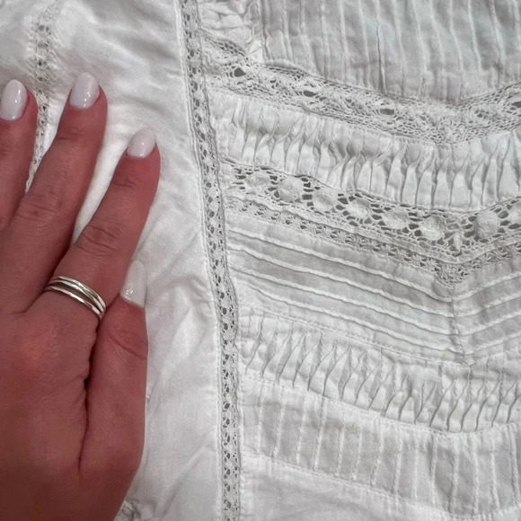 Hartford Girl’s Hedine White Flutter Sleeve Top - Picture 4 of 9